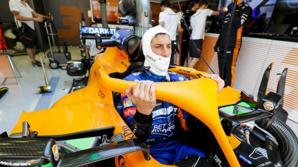 Даниэль Риккардо доволен первым днём с McLaren